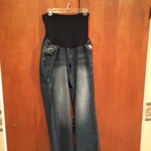 Distressed Maternity Jeans